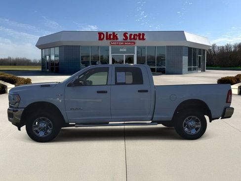 Used 2020 RAM 2500 Tradesman AWD/4WD image 4