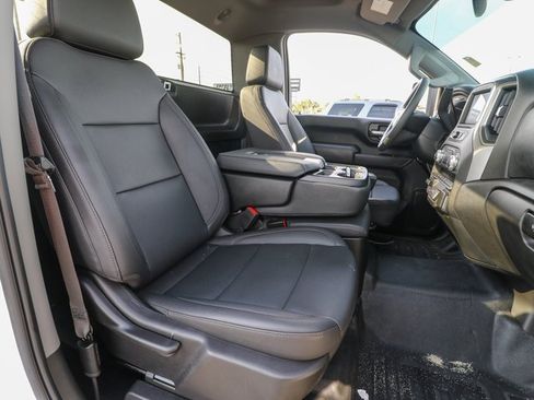 Used 2024 GMC Sierra 2500 Pro w/ Convenience Package image 23