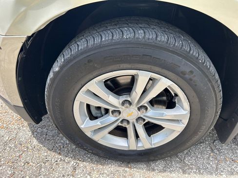 Used 2016 Chevrolet Equinox LS w/ LPO, Protection Package AWD/4WD image 23