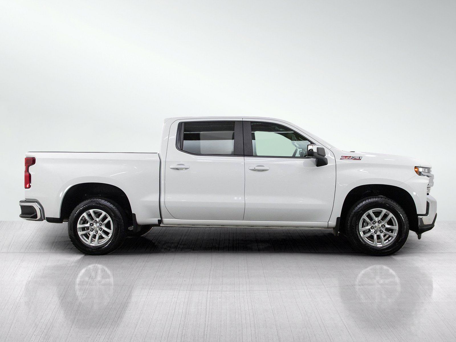 Used 2021 Chevrolet Silverado 1500 LT AWD/4WD image 6