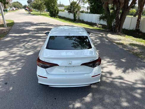 Used 2025 Honda Civic Sport image 6