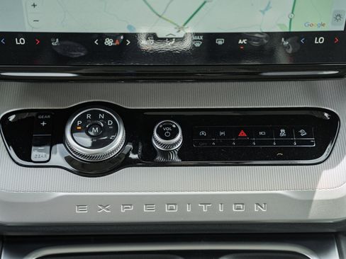 New 2026 Ford Expedition Active image 31