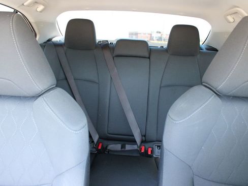 Used 2022 Toyota Corolla LE image 16