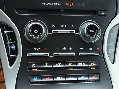 Used 2019 Lincoln Nautilus Reserve AWD/4WD image 28