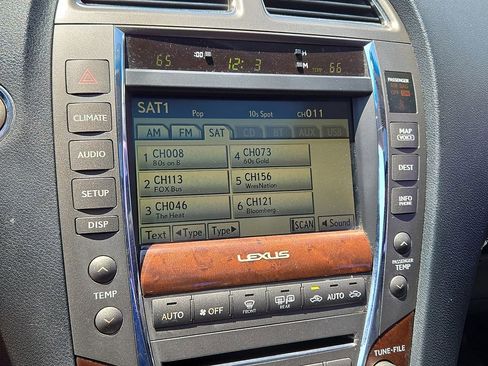Used 2010 Lexus ES 350 FWD image 18