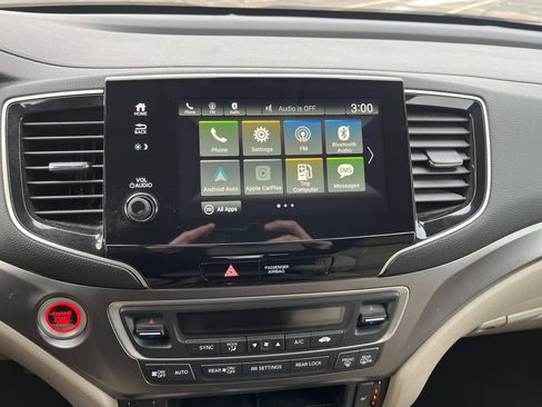 Used 2021 Honda Pilot EX image 23