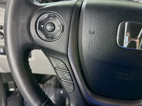 Used 2019 Honda Ridgeline RTL image 14