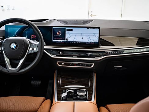 Used 2025 BMW X5 xDrive40i image 30