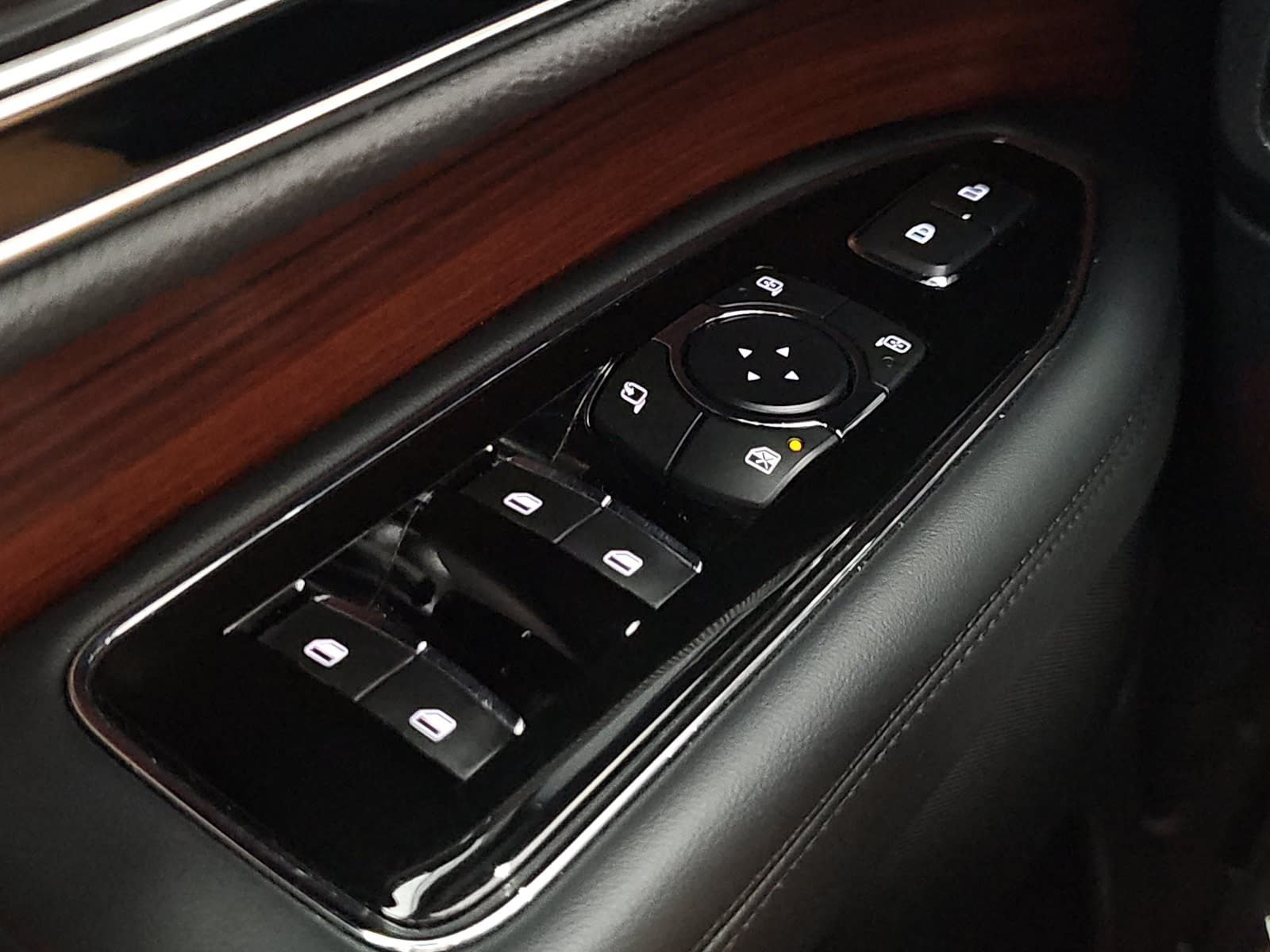 Used 2023 Lincoln Navigator Reserve AWD/4WD image 28