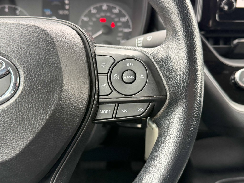 Used 2024 Toyota Corolla LE FWD image 37