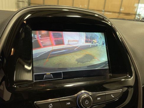 Used 2021 Chevrolet Spark LT image 19