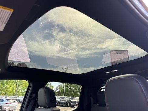 Used 2026 Chevrolet Silverado EV Trail Boss w/ LPO, Gameday Tailgate Package image 12