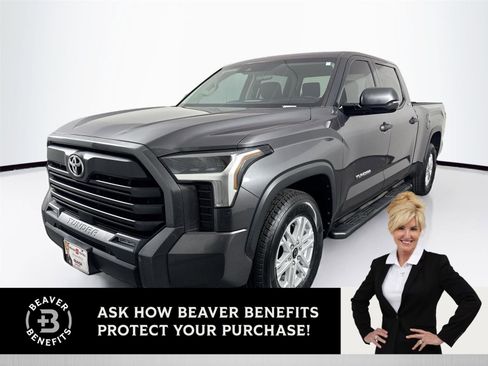 Used 2022 Toyota Tundra SR5 image 1