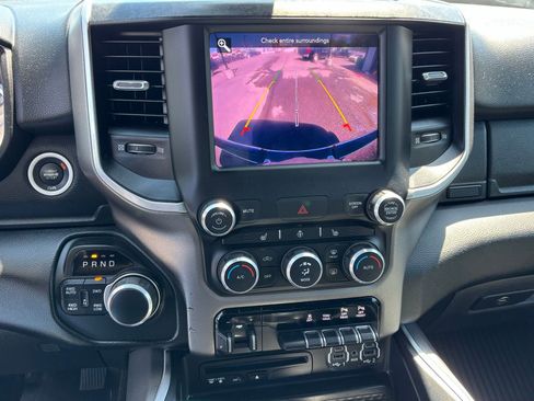 Used 2019 RAM 1500 Big Horn AWD/4WD image 18