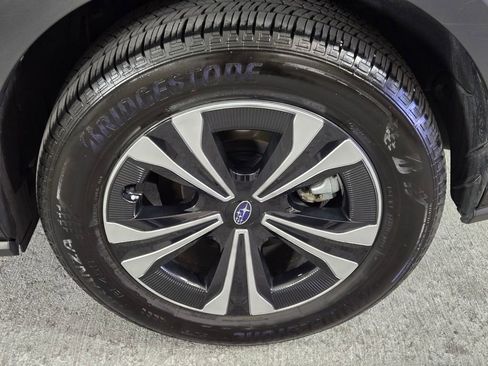 Certified 2025 Subaru Solterra AWD/4WD image 13
