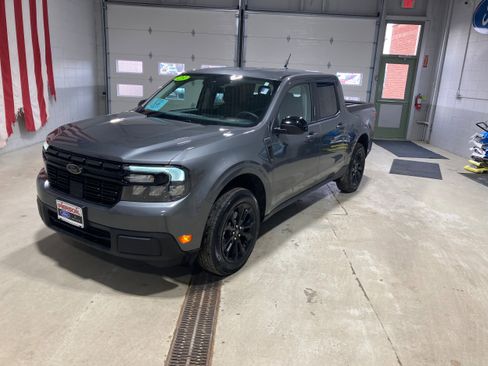 Used 2023 Ford Maverick Lariat w/ Lariat Luxury Package image 1