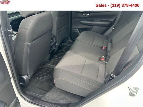 Used 2025 Honda CR-V Sport image 21