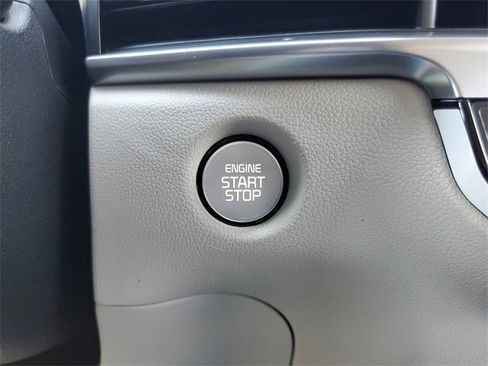 New 2026 Kia Sorento S image 27