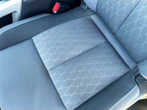 Used 2024 Nissan Titan SV w/ SV Convenience Package image 19