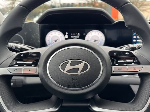 New 2026 Hyundai Elantra Limited image 21