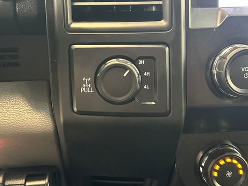 Used 2019 Ford F150 XL w/ Equipment Group 101A Mid AWD/4WD image 28