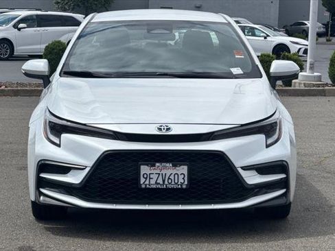 Certified 2023 Toyota Corolla SE w/ Carpet Mat Package (TMS) FWD image 10
