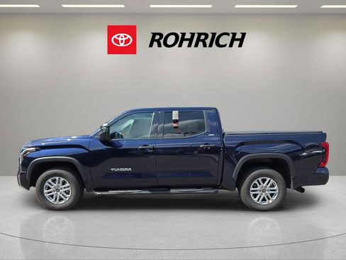 Used 2022 Toyota Tundra SR5 image 8