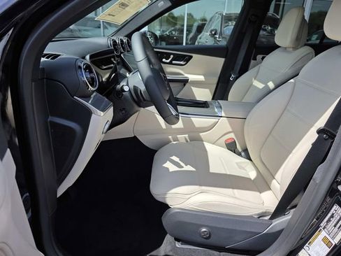 New 2026 Mercedes-Benz GLC 300 image 7