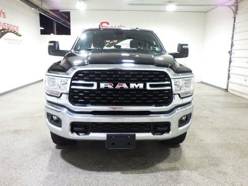 Used 2024 RAM 2500 Big Horn w/ Bed Utility Group AWD/4WD image 6