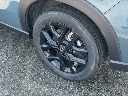 Used 2024 Honda HR-V Sport image 9