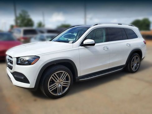 Used 2022 Mercedes-Benz GLS 450 4MATIC image 8