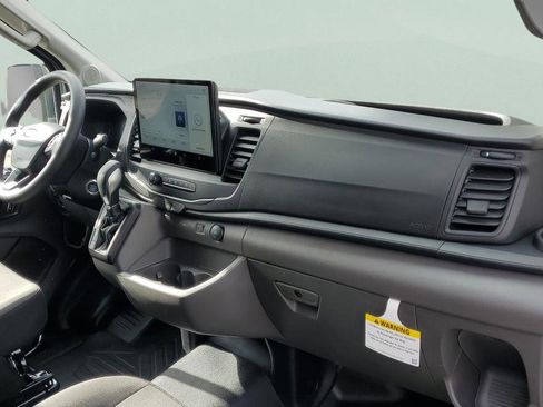 New 2026 Ford Transit 250 148 Medium Roof RWD image 27