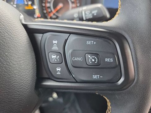 Used 2024 Jeep Wrangler Sport AWD/4WD image 28