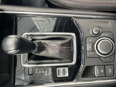 Used 2023 MAZDA CX-5 Carbon Edition image 19