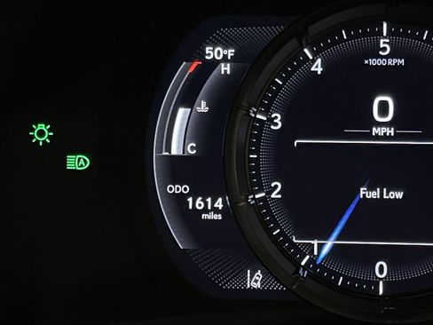 Used 2025 Lexus IS 350 F Sport image 22