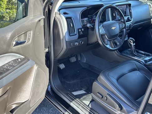 Used 2022 Chevrolet Colorado Z71 image 16