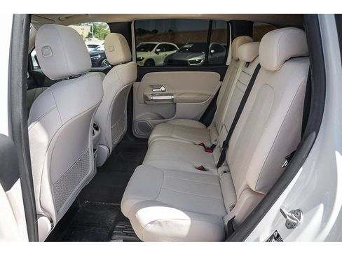 Certified 2022 Mercedes-Benz GLB 250 image 18