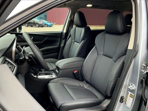 New 2026 Subaru Ascent Limited image 9
