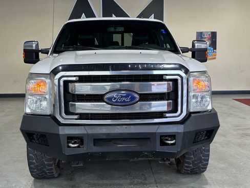 Used 2016 Ford F250 Lariat w/ Lariat Ultimate Package image 3