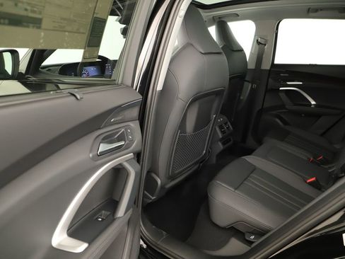 New 2026 Audi Q5 Premium Plus image 26