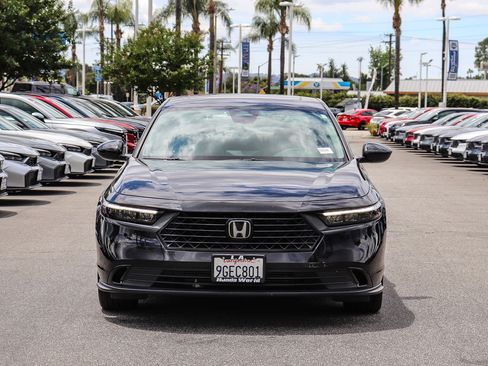 Used 2023 Honda Accord EX image 2