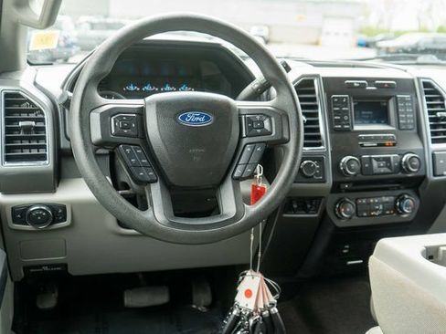 Used 2018 Ford F250 XLT AWD/4WD image 12