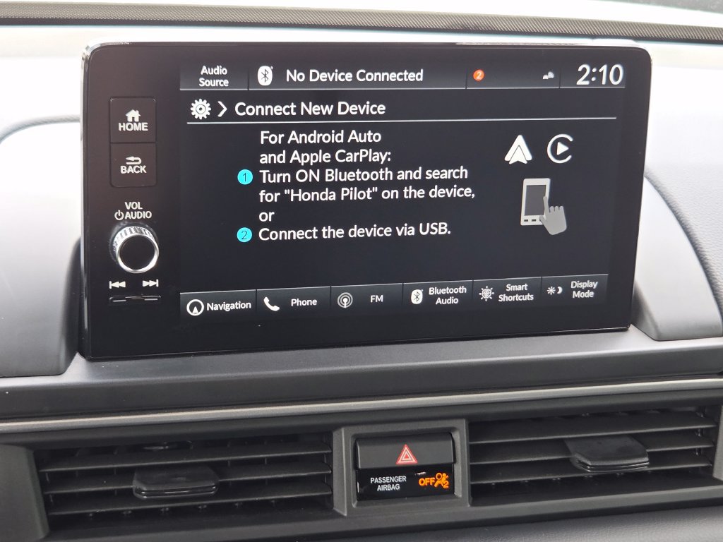 Certified 2025 Honda Pilot Touring image 6