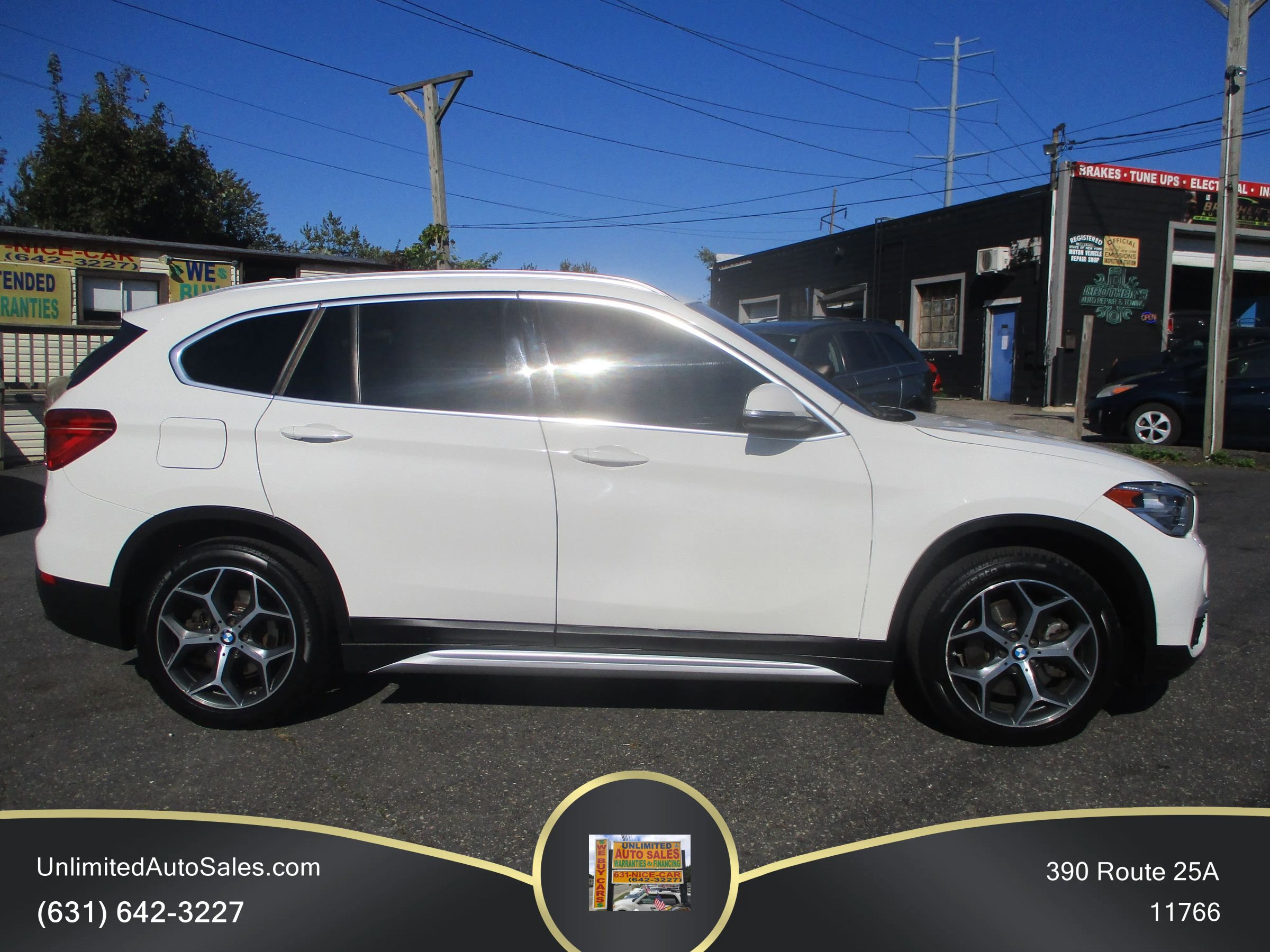 Used 2019 BMW X1 xDrive28i w/ Convenience Package AWD/4WD image 4