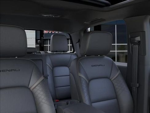 New 2026 GMC Canyon Denali AWD/4WD image 24