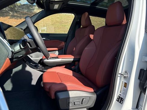 New 2026 BMW X1 xDrive28i w/ Technology Package image 10