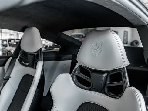 Certified 2024 Porsche 911 GT3 RWD image 15