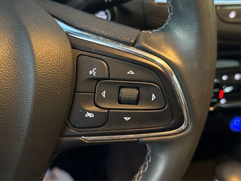 Certified 2023 Buick Encore GX Select w/ Sport Touring Package image 37