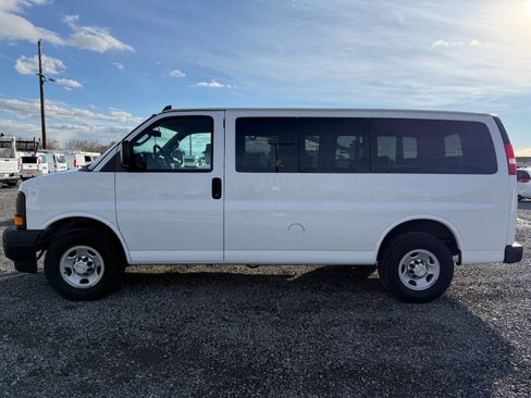 Used 2017 Chevrolet Express 2500 LS image 6