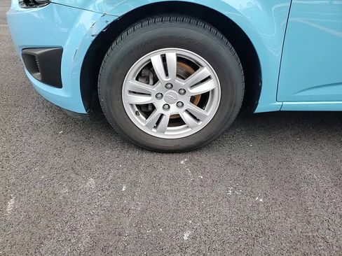 Used 2014 Chevrolet Sonic LT image 7